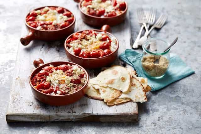 Photo of طبق شرقي مع الأرز والفلفل والبيض